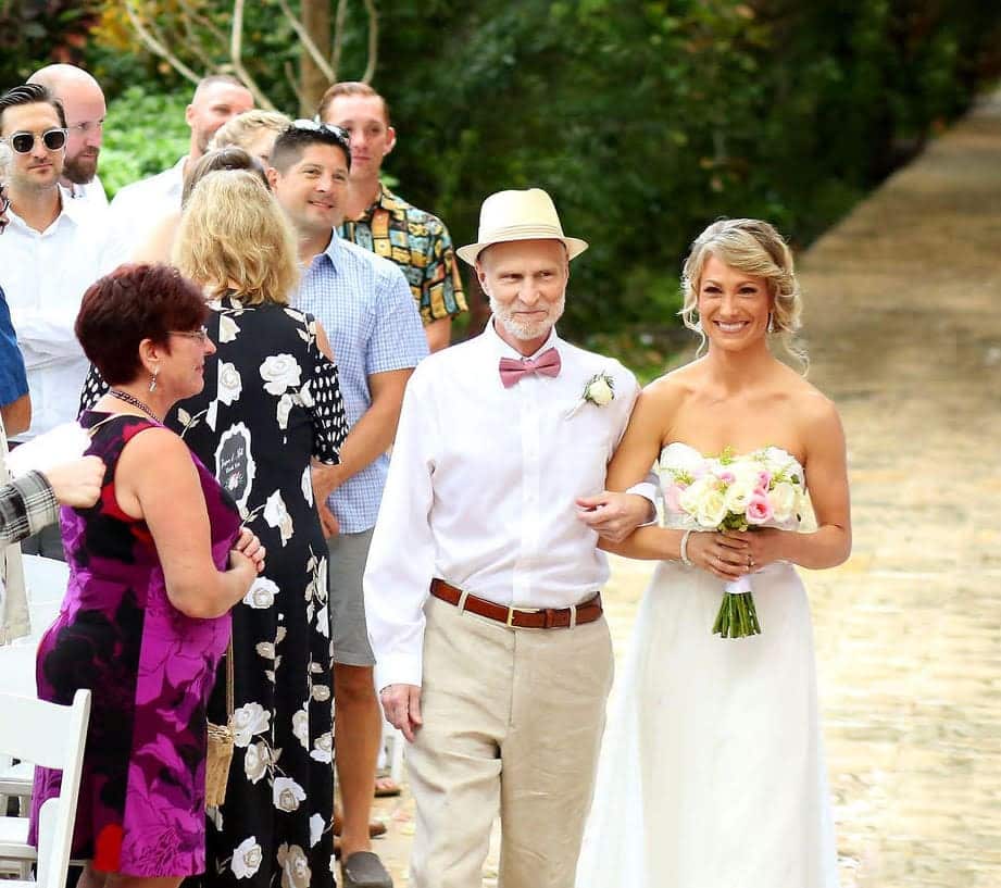 Jessica Kerske walking down the aisle with her father